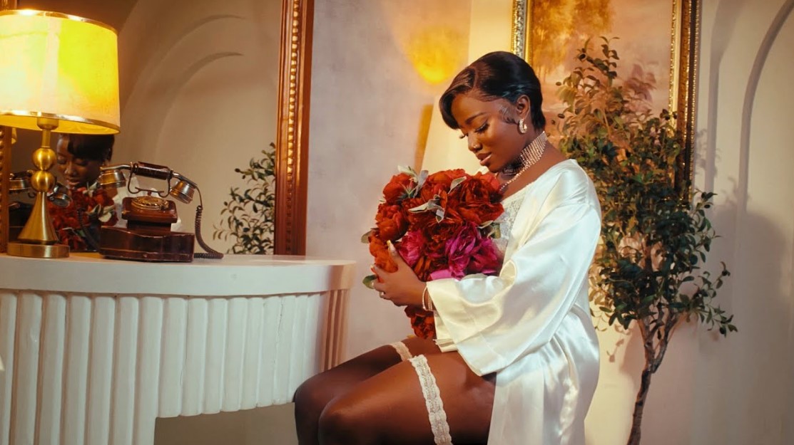 Music Audio | Lydia Jazmine – Bebe